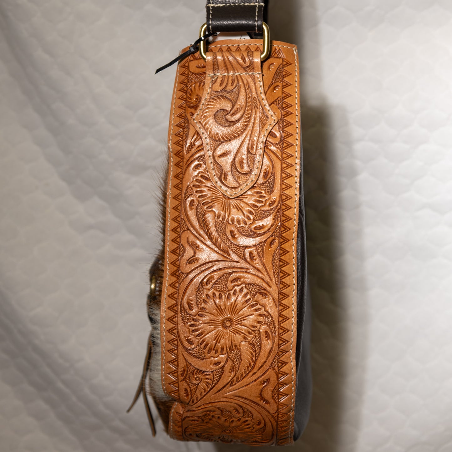 #86 CROSS BODY TOOLED LEATHER BASKET / COWHIDE FRONT / LEATHER BACK