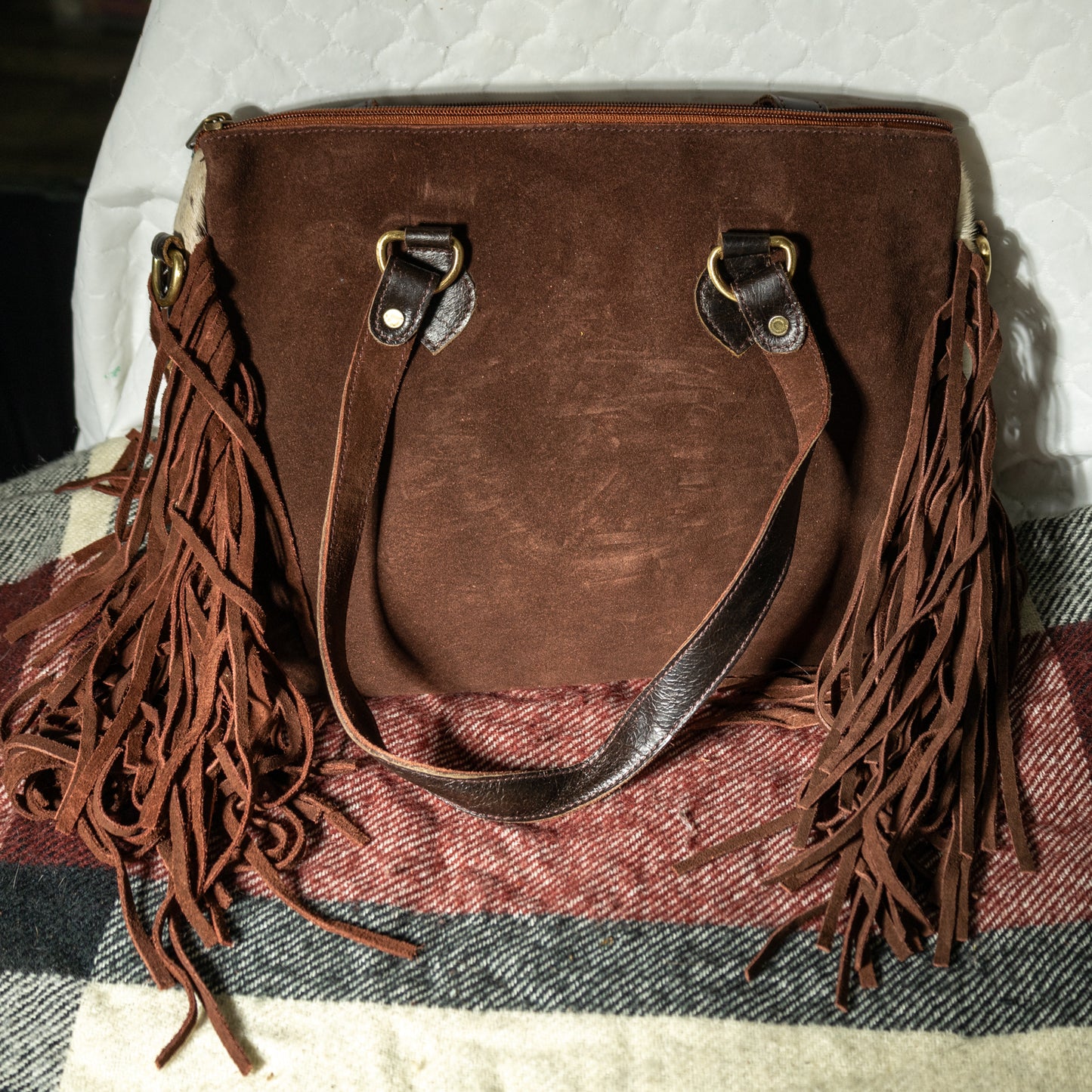 202 COWHIDE PURSE/DOUBLE HANDLED STRAP/ CROSSBODY/TOOLED SHOULDER STRAP