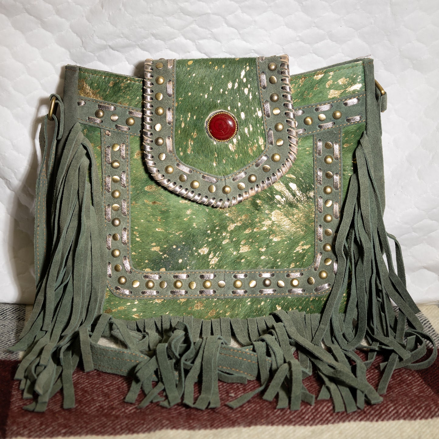 #31 LARGE CROSS BODY/BRASS BUTTONS