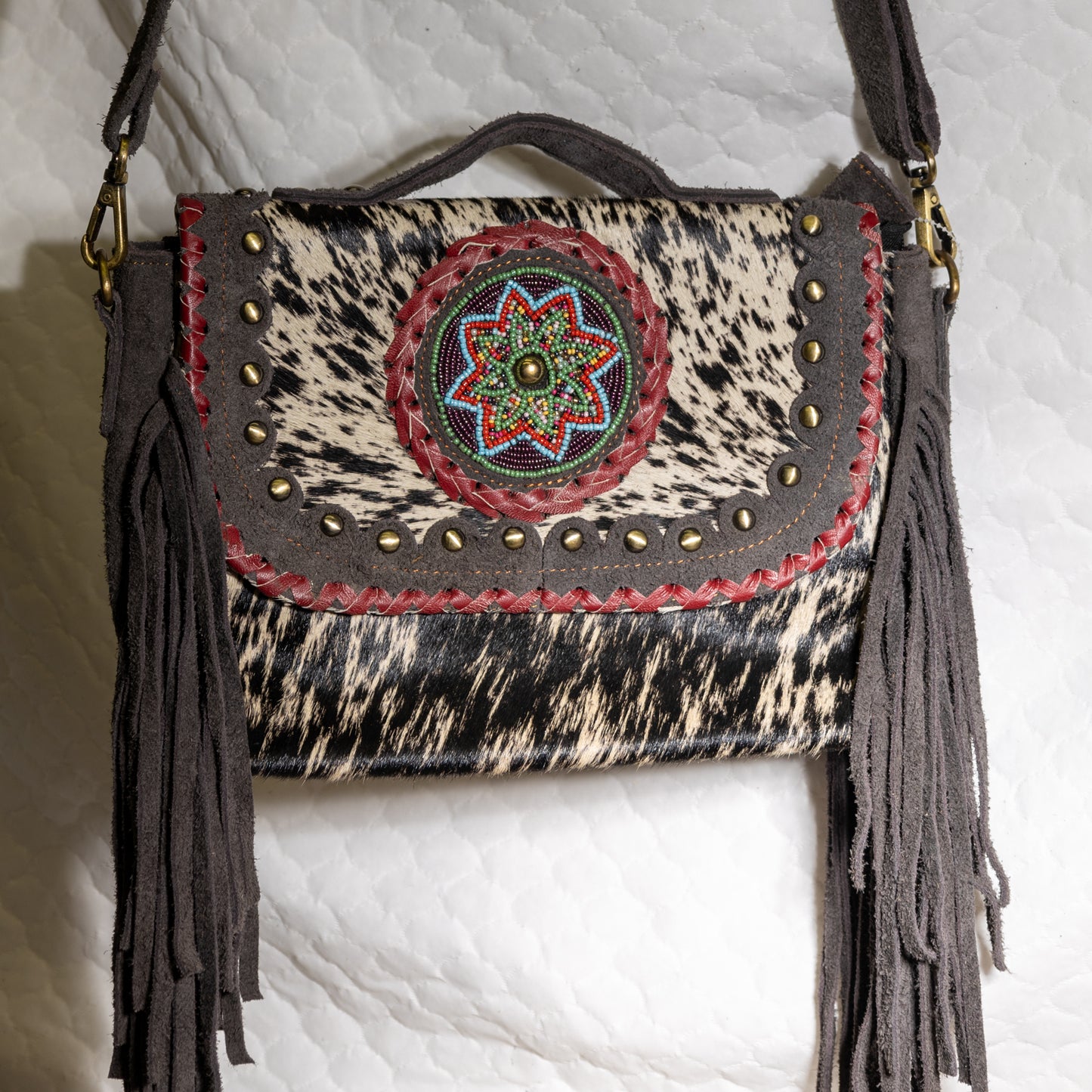 #59 CROSS BODY W/ BEAD WORK / BRASS RIVETS