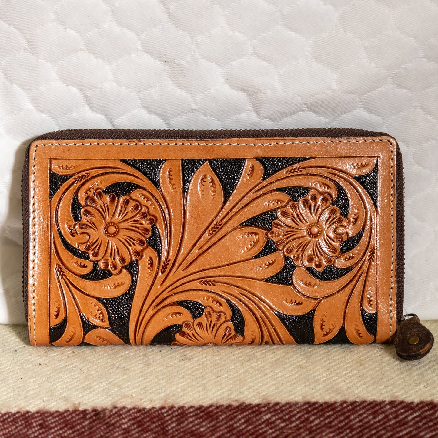 #70 TOOLED WALLET WITH FLOWERS