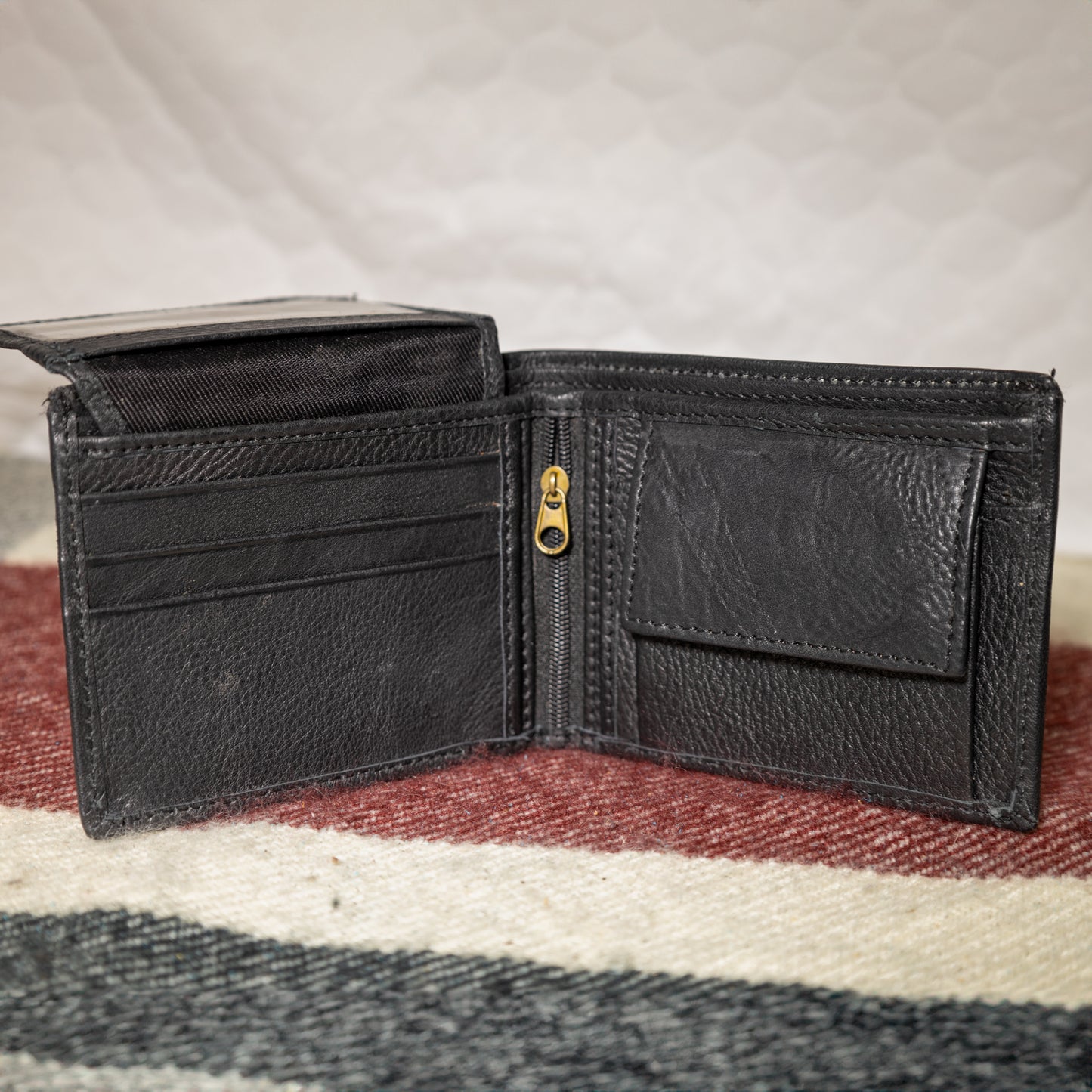 #102 MENS LEATHER WALLETS