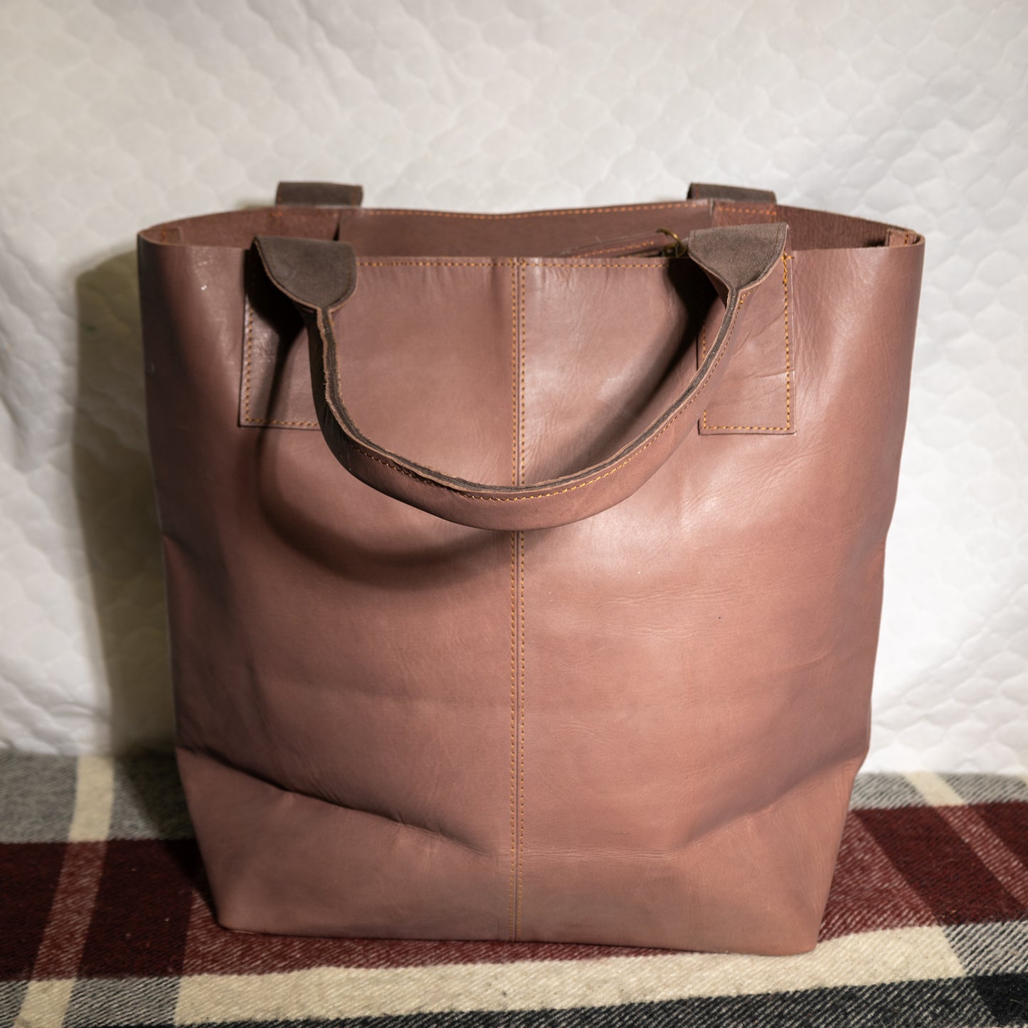 #197 LEATHER TOTE BAG COWHIDE STRIP ON FRONT