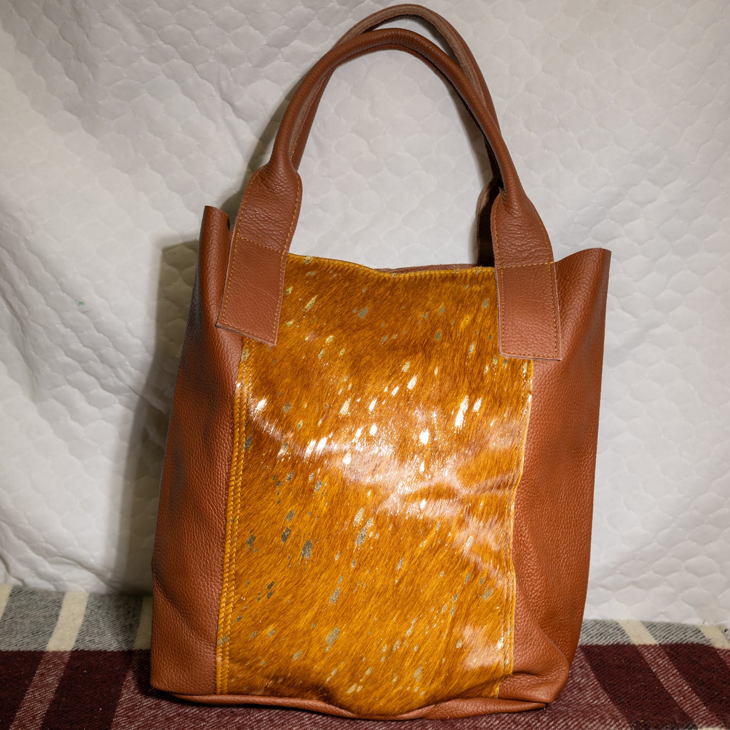 #197 LEATHER TOTE BAG COWHIDE STRIP ON FRONT