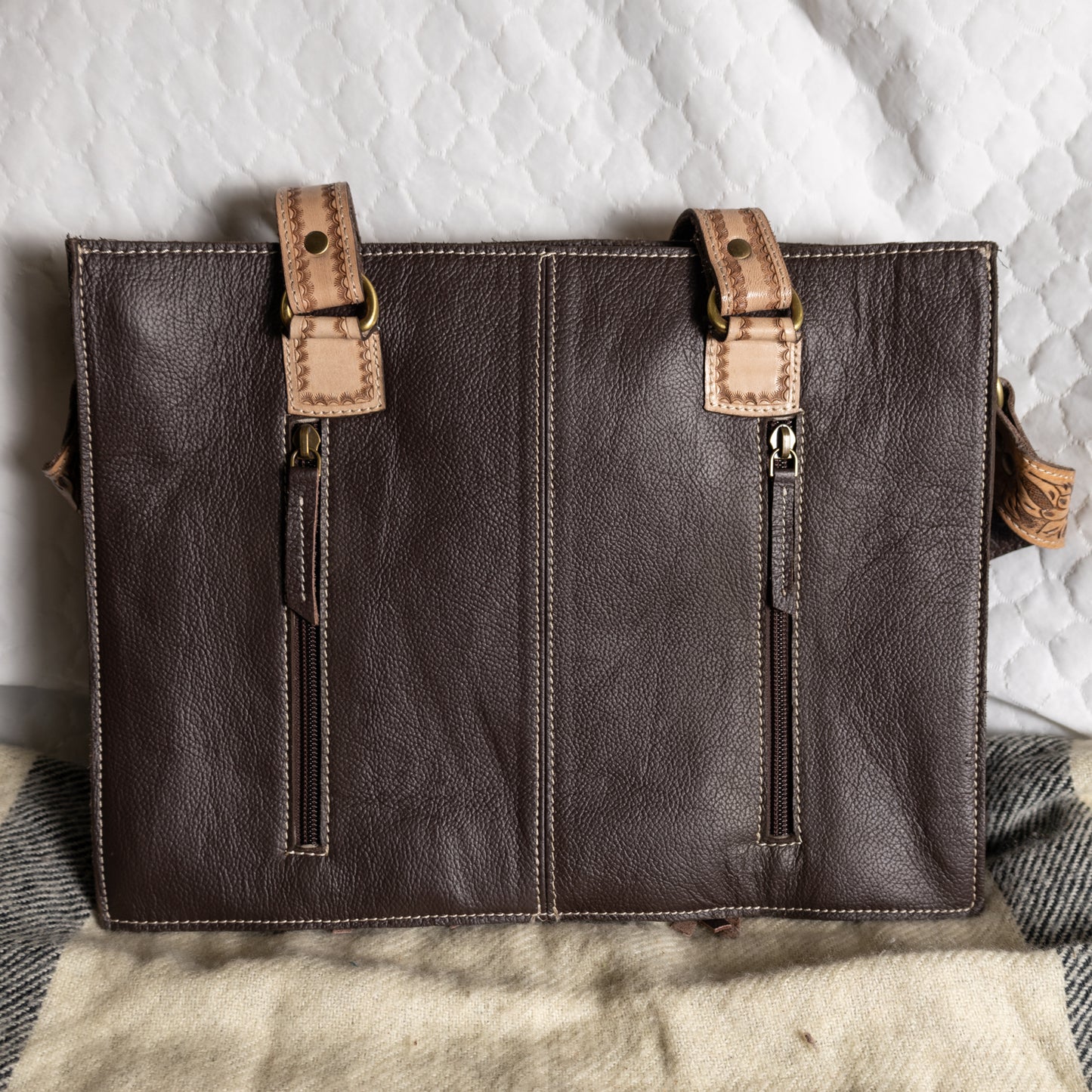 #233 PURSE W/ HANDLES AND SHOULDER STRAP/ TOOLED LEATHER AND COWHIDE FRONT