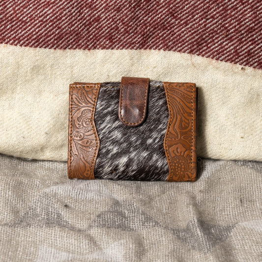 #257 UNISEX WALLET/TOOLED ON SIDE/COWHIDE CENTER/ ZIPPER BACK